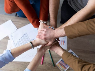 Curso de Interculturalidad: Identidad y Diversidad de Saberes y Conocimientos entre la Escuela y la Comunidad.